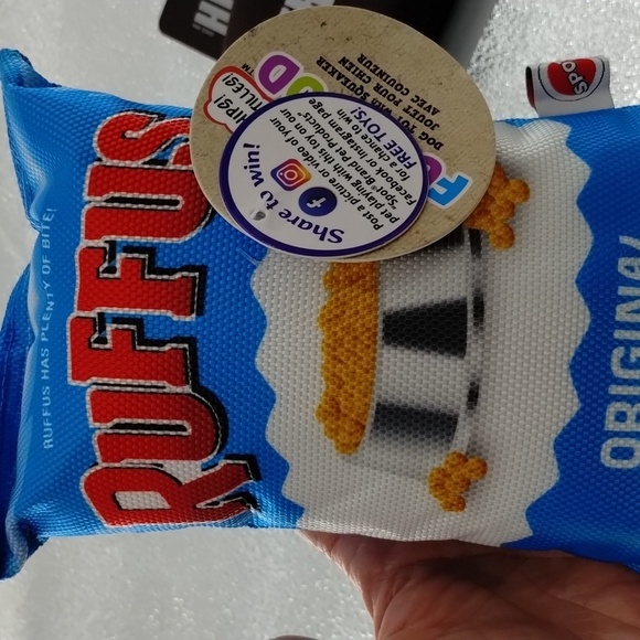 Crinkle and Squeak Dog Toys Ruffles and Hershey's chips and Candy - Picture 2 of 4